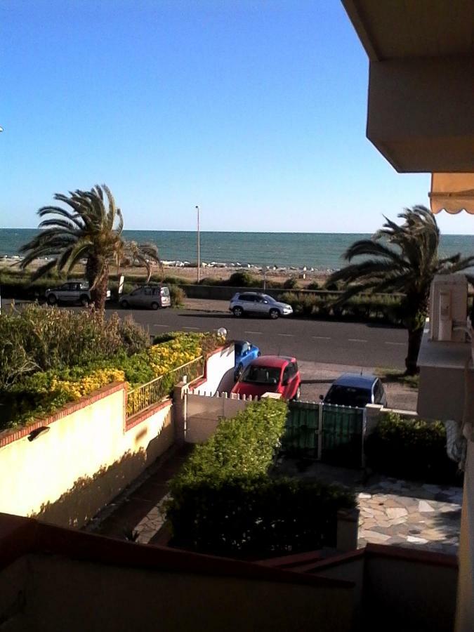 La Casa Del Mare Apartamento Carrara Exterior foto